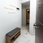 Modern Nest Kanari - Stylish With Balcony & Fast Wifi *
