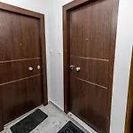 Апартаменты Modern Nest Kanari - Stylish With Balcony & Fast Wifi *