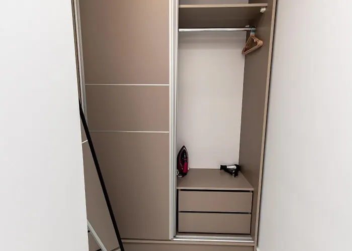 Modern Nest Kanari - Stylish With Balcony & Fast Wifi Apartman Szaloniki