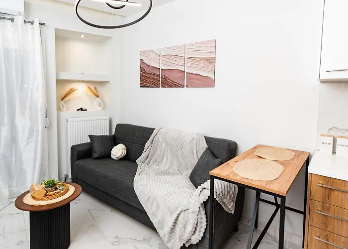 Modern Nest Kanari - Stylish With Balcony & Fast Wifi Apartman Szaloniki