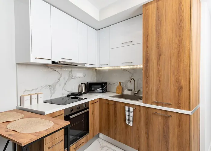 Modern Nest Kanari - Stylish With Balcony & Fast Wifi * Szaloniki