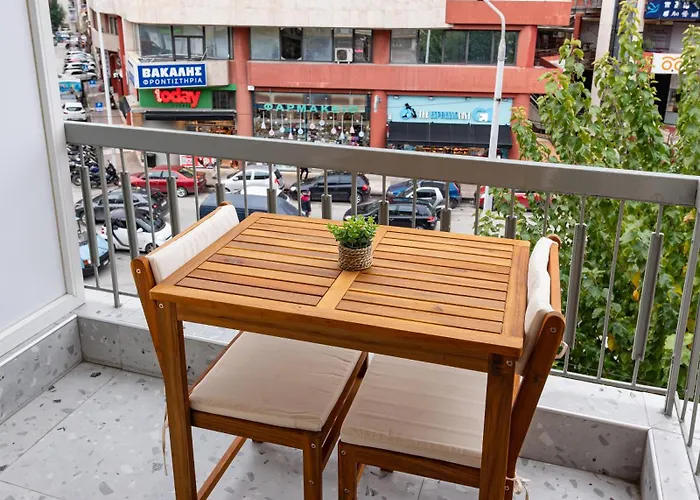 Apartmán Modern Nest Kanari - Stylish With Balcony & Fast Wifi *